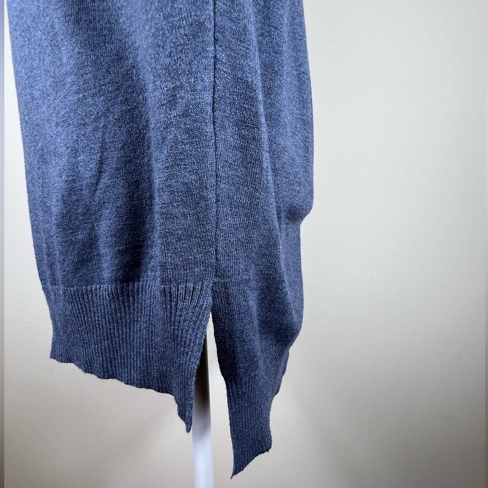 Dreamers by debut  Tunic Long Sleeve Smoke Blue Lightweight Sweater, Size S/M - Picture 6 of 9
